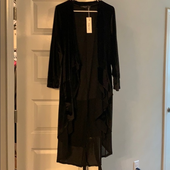 Cardigan - Picture 2 of 4